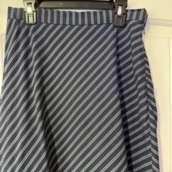 Joie Navy Blue & White Stripe Assymetrical Hem Midi Skirt - Size 4 - Picture 6 of 8